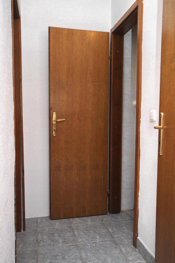 Apartments By The Sea Slatine, Ciovo - 10435 Екстериор снимка